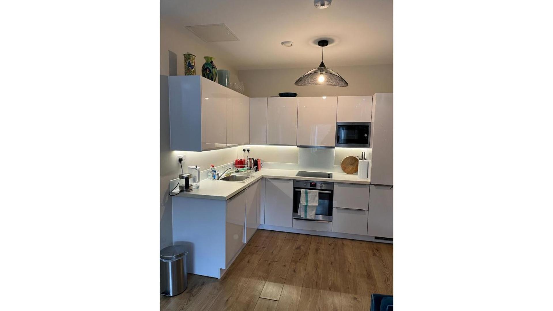 Fantastic Modern 2 Bedroom Flat In Lambeth Лондон Экстерьер фото